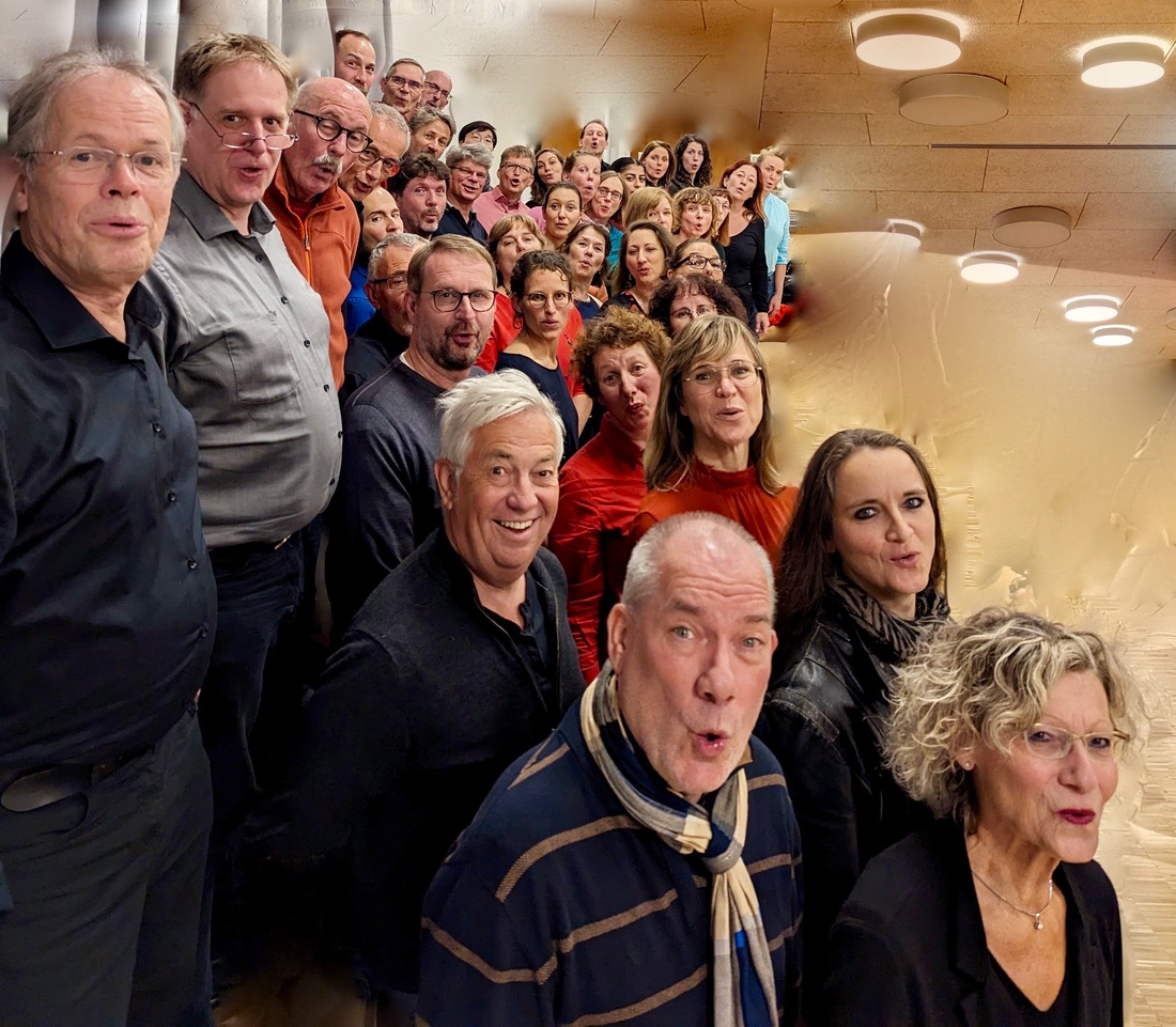 Der Philharmonia Chor beim Einsingen